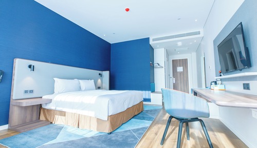Chambre Standard, 1 très grand lit (Extra Floor Space)