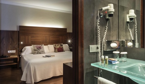 Chambre Supérieure, 1 grand lit