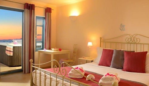 Chambre Classique, baignoire à jets