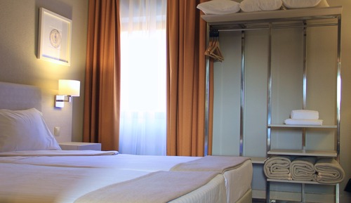 Chambre avec lits jumeaux