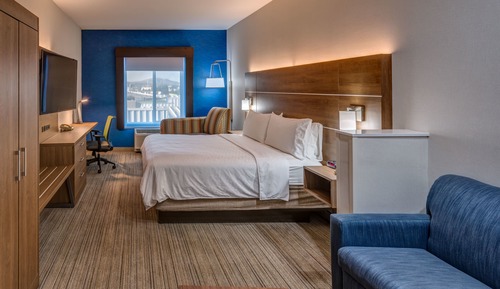 Suite, 1 très grand lit