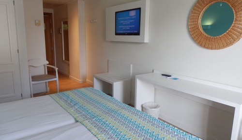 Chambre Standard avec lits jumeaux, balcon