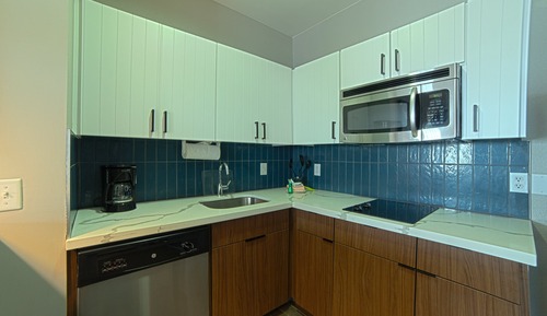 Suite, 2 chambres, accessible aux personnes à mobilité réduite, cuisine (Comm, Access Tub)