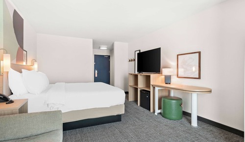 Chambre, 1 très grand lit