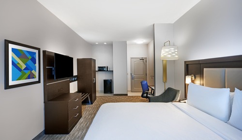 Chambre Standard, 1 très grand lit (Communications, Roll-In Shower)