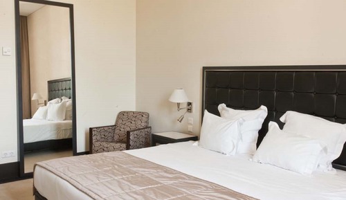 Chambre Double ou avec lits jumeaux, vue cour intérieure