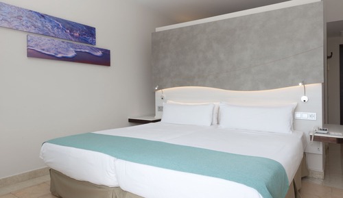 Chambre Double, vue mer