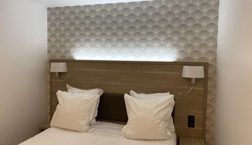 Chambre Classique, 1 grand lit, non-fumeurs (Twin bed on request)