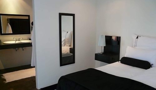 Chambre Double Luxe (Self Catering)