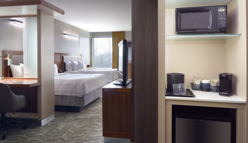 Suite, plusieurs lits (Mobility/Hearing Accessible, Tub)