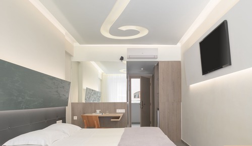 Chambre (Essential)