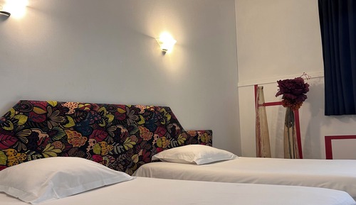 Chambre avec lits jumeaux