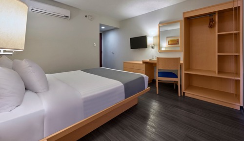 Chambre, 1 grand lit, non-fumeurs