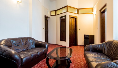 Chambre Quadruple Deluxe, 2 chambres, vue colline, côté montagne