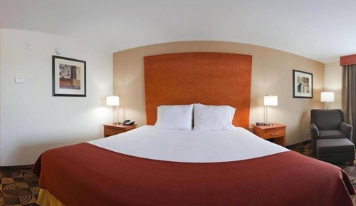 Suite, 1 très grand lit