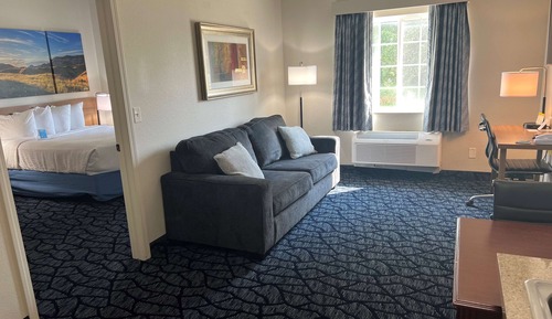 Suite, 1 grand lit et 1 canapé-lit, non-fumeurs