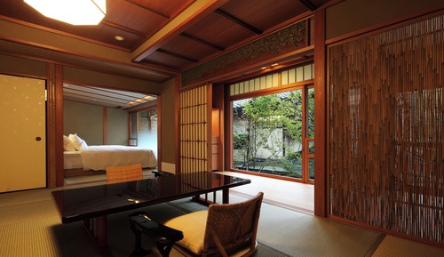 Suite Tradition (with Outdoor bathtub)