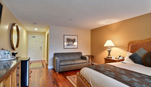 Chambre, 1 très grand lit et 1 canapé-lit, non-fumeurs, vue fleuve