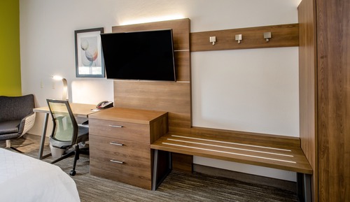 Suite, 1 très grand lit, accessible aux personnes à mobilité réduite (Mobility, Accessible Tub)