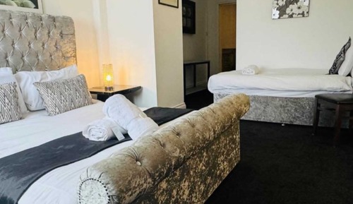 Chambre Familiale, vue mer (2 adults + 1 child)