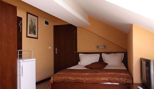 Chambre Double Standard, 1 grand lit, non-fumeurs