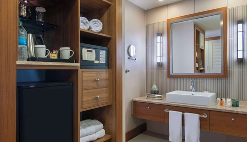 Chambre, 1 très grand lit, accessible aux personnes à mobilité réduite