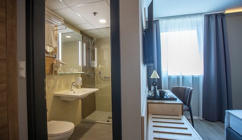 Chambre Standard Double ou avec lits jumeaux