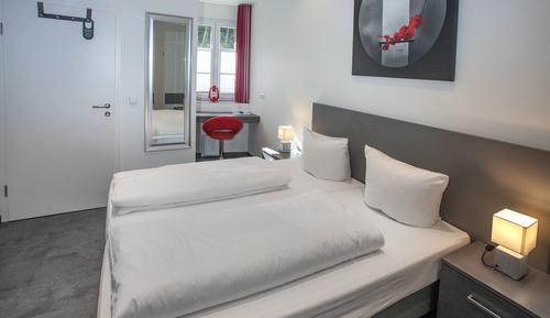 Chambre Double, salle de bains privée