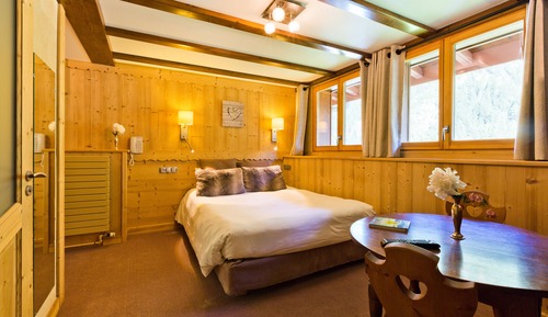 Chambre Double ou avec lits jumeaux (Montagne)