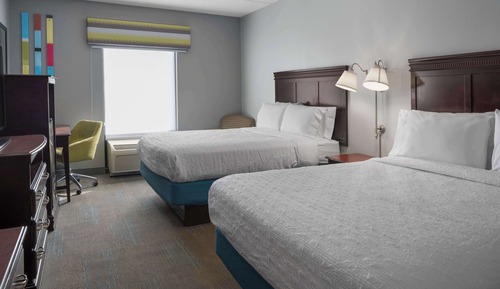 Chambre Standard, 2 grands lits