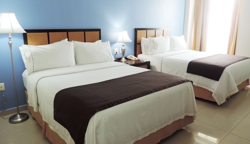 Chambre Standard, 2 lits doubles