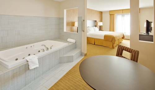 Chambre, 1 très grand lit, accessible aux personnes à mobilité réduite (Mobility, Roll-In Shower)