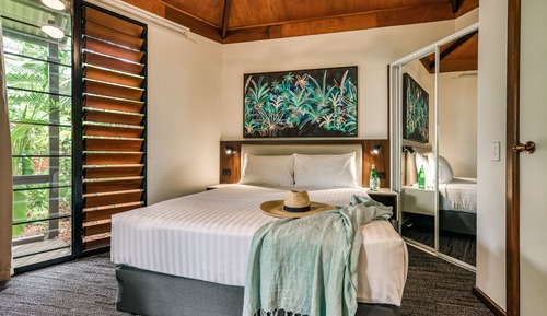 Villa Exécutive (Featuring Outdoor Plunge Spa)