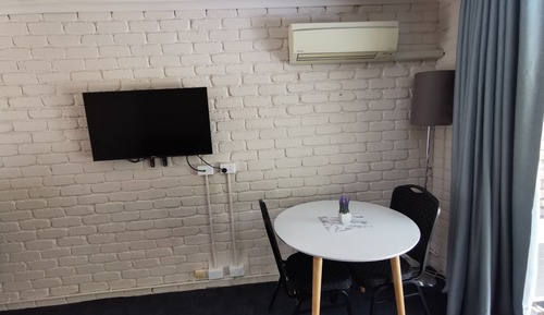 Chambre Supérieure avec lits jumeaux, en bord de piscine