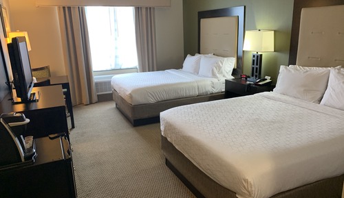 Chambre Standard, 2 grands lits