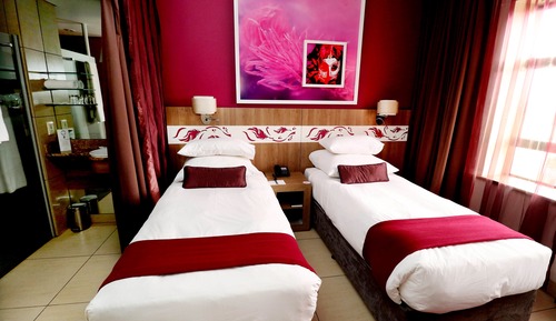 Chambre Supérieure avec lits jumeaux