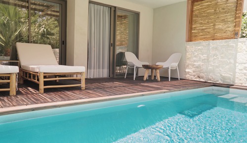 Chambre Double Signature, piscine privée