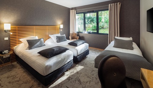 Chambre Familiale, plusieurs lits, non-fumeurs (Twin bed on request)