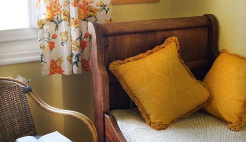 Chambre Simple Club, 1 lit une place, salle de bains commune, vue ville