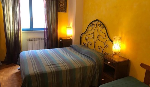 Chambre Triple, salle de bains privée