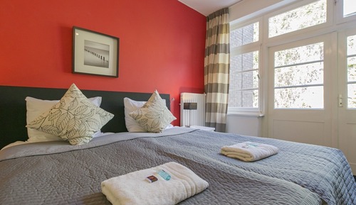 Chambre Double, salle de bains privée
