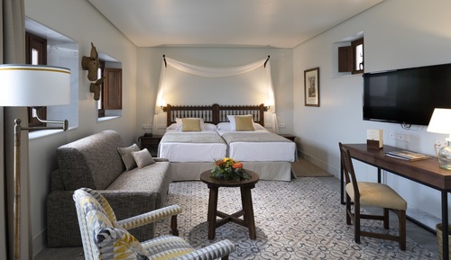 Chambre Supérieure avec lits jumeaux