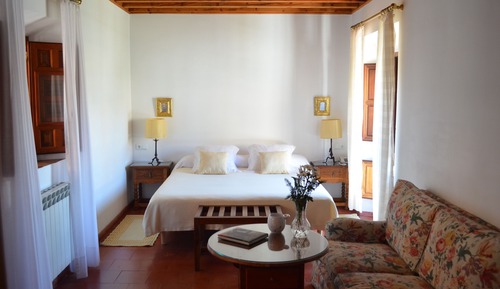 Chambre Supérieure Double ou avec lits jumeaux, vue ville