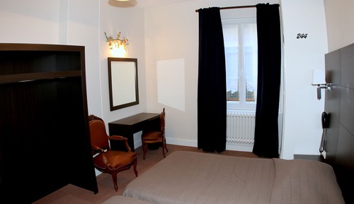 Chambre Standard, 2 lits une place