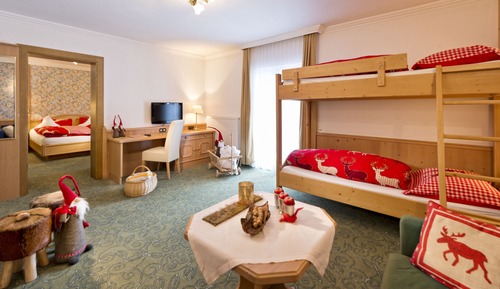 Chambre Quadruple Tradition, 1 chambre, vue montagne