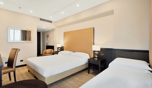 Chambre Triple, balcon, vue mer
