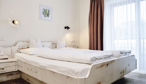 Appartement Familial, cuisine, vue montagne