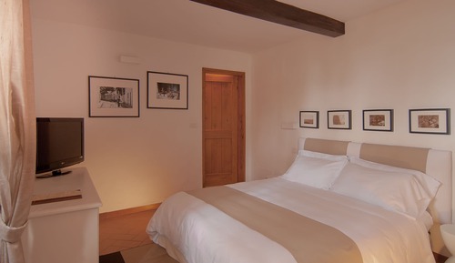 Chambre Double Économique (Private access)