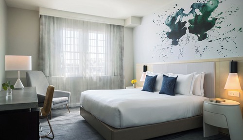 Chambre Deluxe, 1 très grand lit