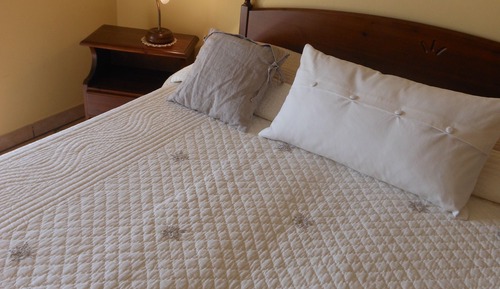 Chambre Triple, salle de bains privée